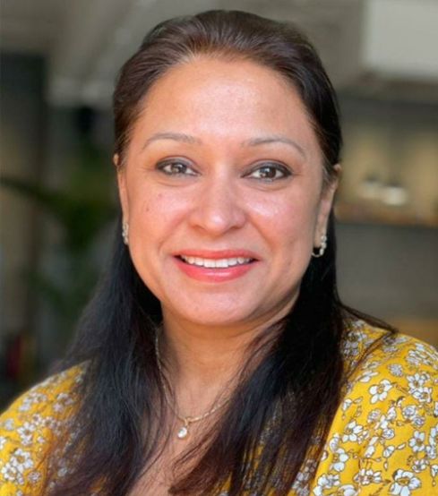 Dr. Swati Tomar Image